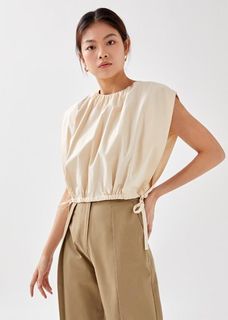 (Category: ) located in . Submitted by wardrobasics (Listing ID 1452145542, Image 1). Description: .