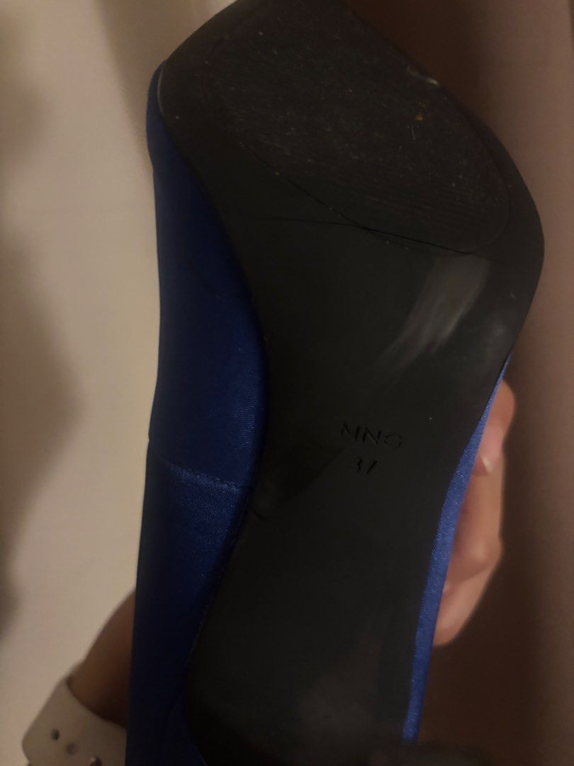 Mango Heels | 3 inches | Blue shoes (Category: Heels) located in Mandaluyong City. Submitted by pottie.bear_0728 (Listing ID 1452259932, Image 3). Description: -Size: 37, Heels: 3-in -Used once (For attending mass, around 2hrs only) -Inside lining chipped, even when barely used -Outside looks good as new -Got this at the mango outlet, with original price, ₱2,550 (no receipt anymore) -Can lalamove at buyer’s expense (payment first, before handing 