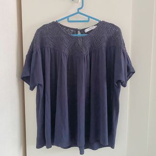 (Category: ) located in . Submitted by shopsundayx (Listing ID 1452216682, Image 1). Description: .