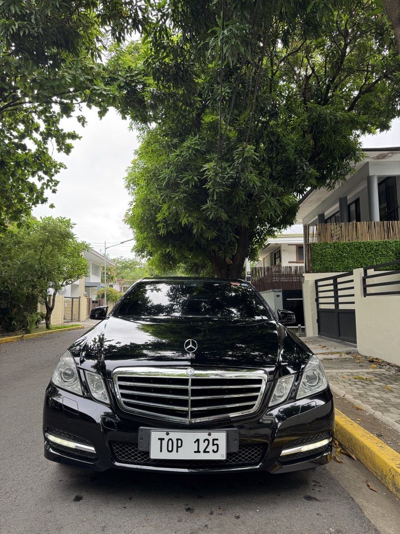 Mercedes-Benz E300 Avantgarde (A) (Category: Used Cars) located in Makati City. Submitted by garciajose (Listing ID 1452183785, Image 2). Description: 2012 Mercedes Benz E300 Avantgarde Viewing in Makati .