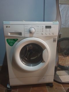 (Kategori: ) berada di . Dikirim oleh good_decluttering (ID iklan 1452108677, Gambar 1). Deskripsi: .