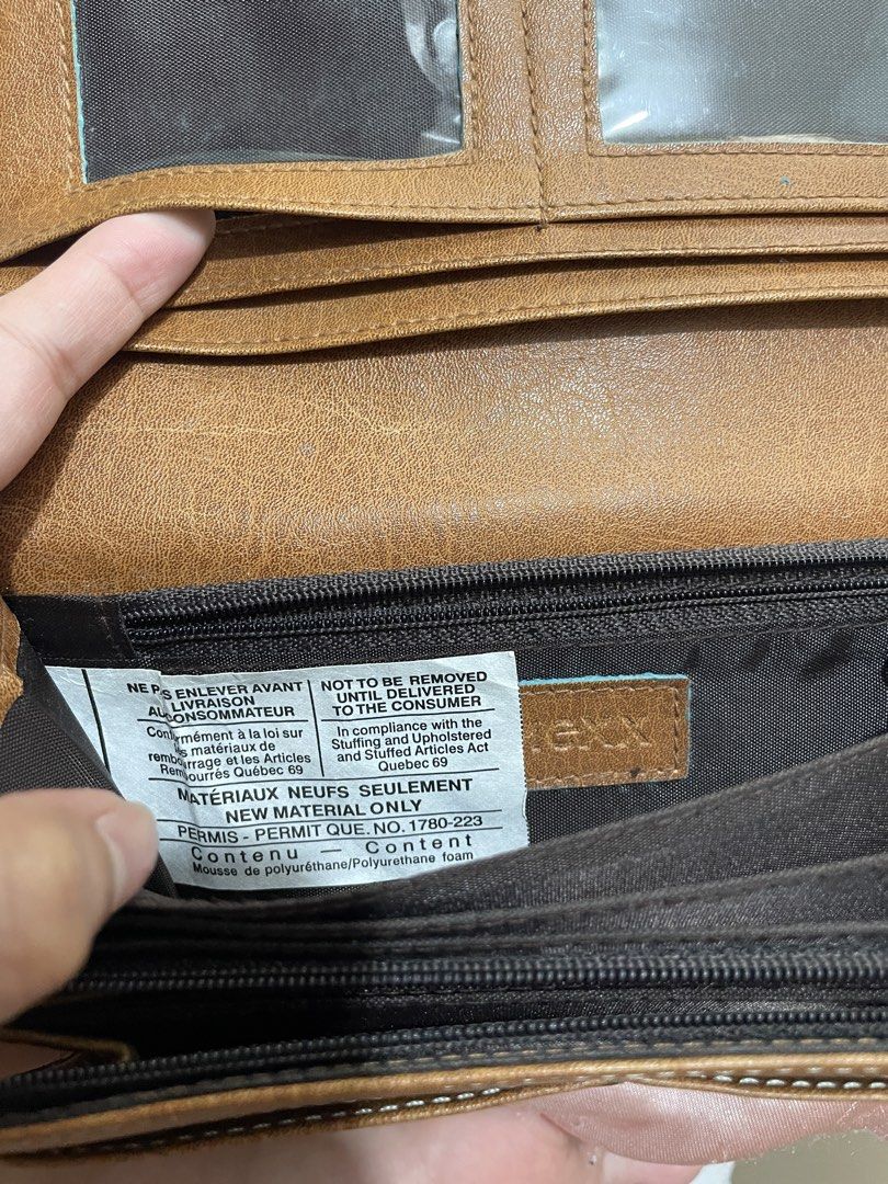 mexx women's long wallet brown (Category: Wallets & Card holders) located in Quezon City. Submitted by leocurations (Listing ID 1452130969, Image 3). Description: .