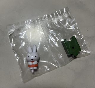 （分類：）位於 。 由 cile33 提交（商品編號 1452234284，圖片 1）。簡介： 。