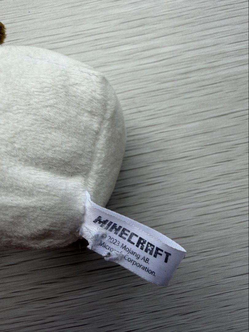 Minecraft Snow Golem Plush Keychain (Category: Plushies & Soft Toys) located in Quezon City. Submitted by shopgood_mnl (Listing ID 1452279217, Image 3). Description: .