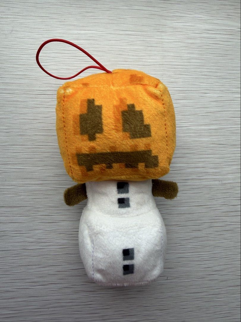 Minecraft Snow Golem Plush Keychain (Category: Plushies & Soft Toys) located in Quezon City. Submitted by shopgood_mnl (Listing ID 1452279217, Image 1). Description: .