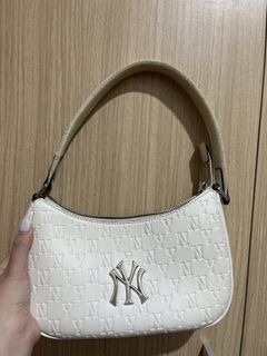 (Kategori: ) berada di . Dikirim oleh laurentia233 (ID iklan 1452235675, Gambar 1). Deskripsi: .