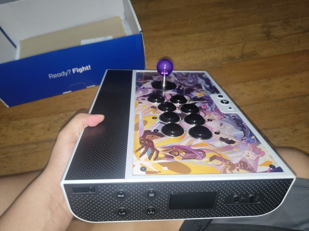 Nacon Daija - Fight Stick Arcade Stick Arcade Controller (Category: Controllers) located in Manila. Submitted by doronilach31112 (Listing ID 1452303493, Image 3). Description: Bought on 05/27/26. Used only a few times for 2 months. Slightly negotiable. Will ship with all the original accessories only + the artwork already installed.. Lalamove or Grab to be shouldered by the buyer. Can also meetup only around Bicutan, BGC or Ayala, Makati RFS: Bou