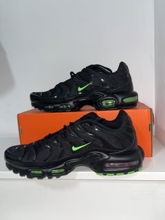 (Category: ) located in . Submitted by shoesforlesssg (Listing ID 1452107393, Image 1). Description: .