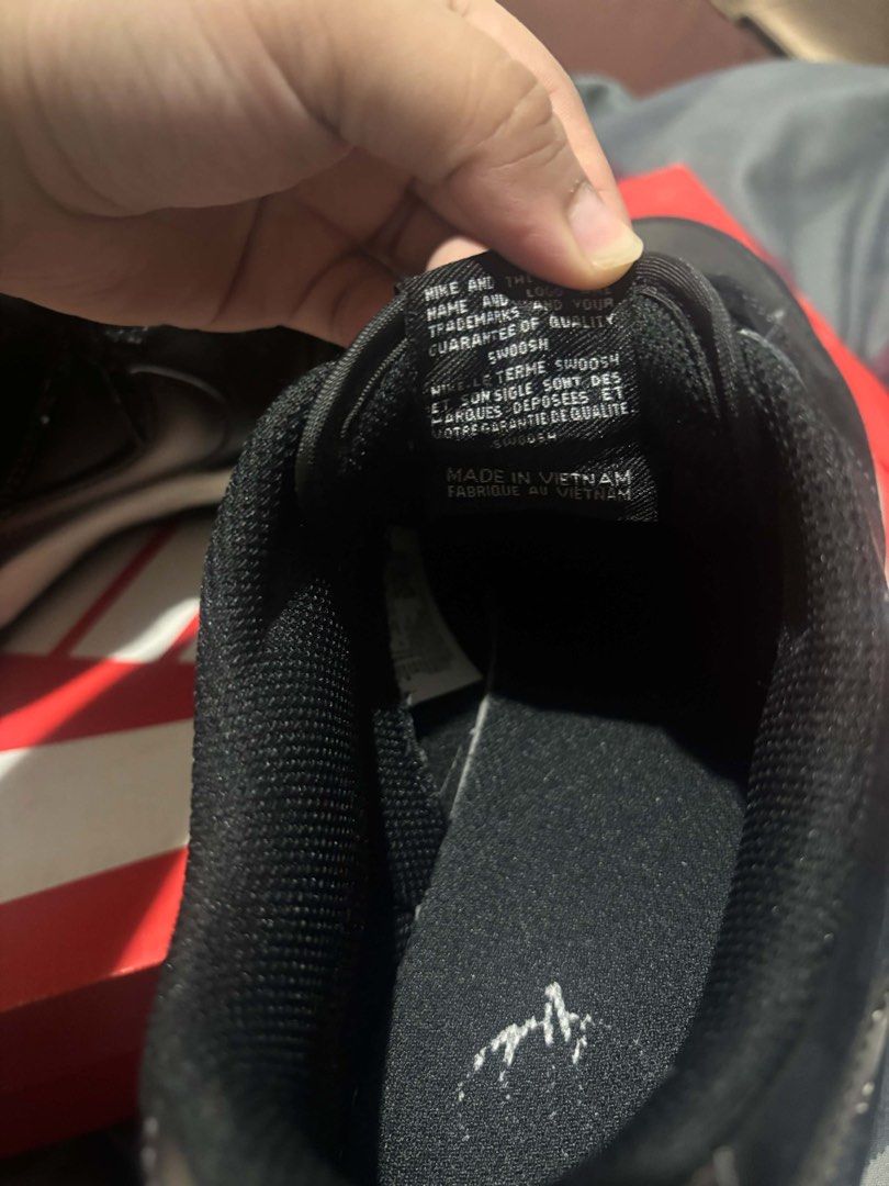 Nike Dunk Low Retro (Category: Sneakers) located in Makati City. Submitted by imooon (Listing ID 1452157953, Image 2). Description: Nike Dunk Low Retro Size US 9.5 Color: Black/Anthracite/White Comes with box RFS: Need funds.