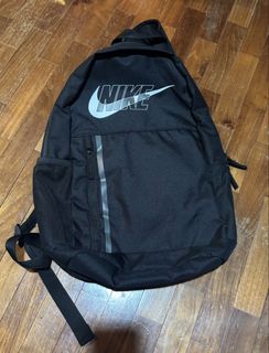 (Category: ) located in . Submitted by _sellingxstuff_ (Listing ID 1452178355, Image 1). Description: .