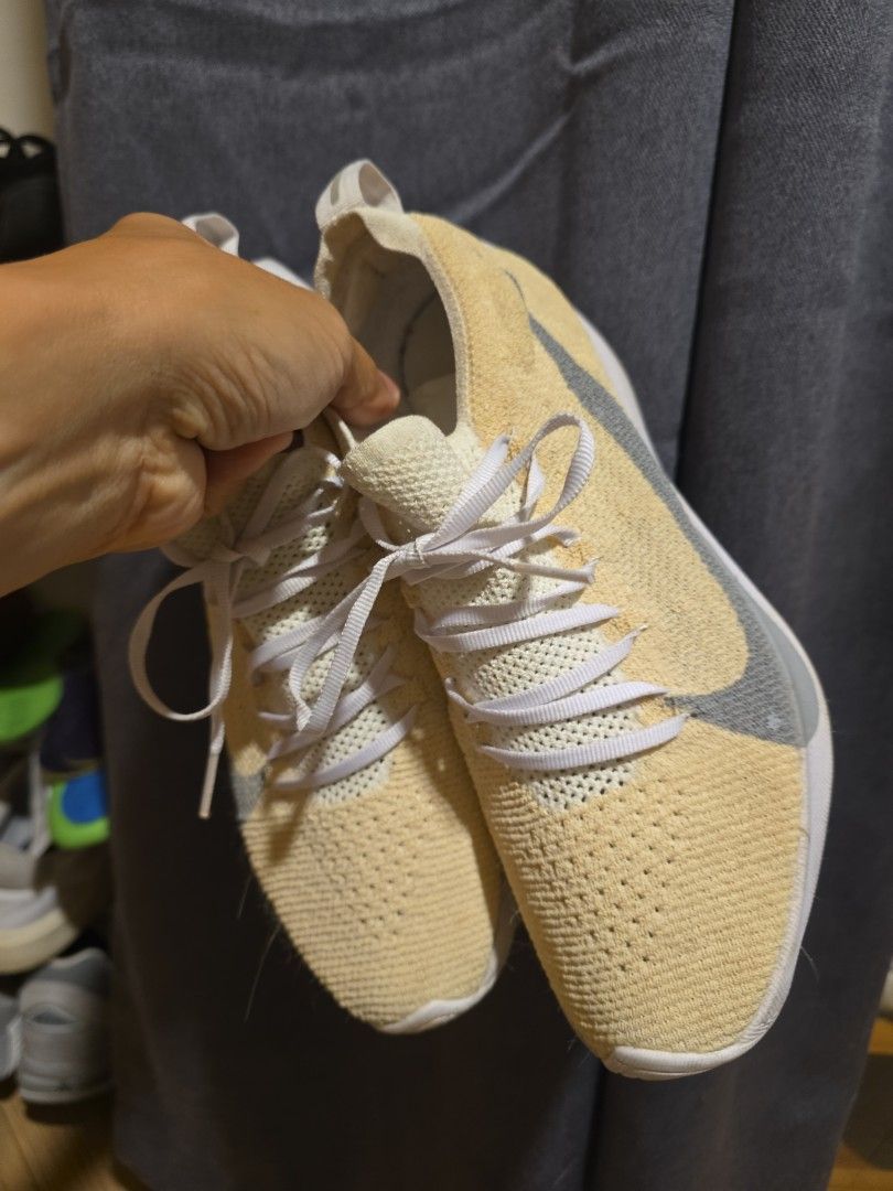Nike shoes （分類：波鞋）位於 Hong Kong。 由 pcfatfat 提交（商品編號 1452269258，圖片 3）。簡介： 。