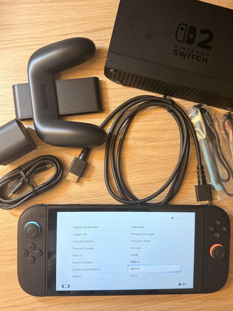 Nintendo Switch 2 (No Game) Fullset (Category: Nintendo) located in Ayer Itam. Submitted by svx_ts (Listing ID 1452305437, Image 3). Description: Basic Set No Game Conditions Like New 1st Come 1st Serve.