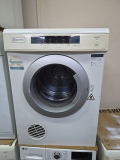 (Category: ) located in . Submitted by fridge-washmachine-dryer (Listing ID 1452318173, Image 1). Description: .