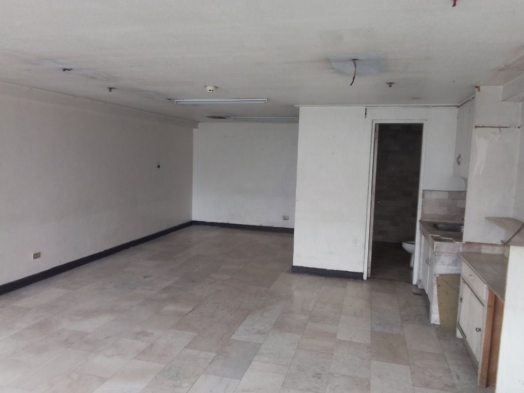 Office Space For Rent (Category: Commercial) located in Quezon City. Submitted by cyalandproperty (Listing ID 1452164505, Image 2). Description: Looking for the perfect space for your business? We are offering commercial office spaces for rent in our building in Pasay City. Our offices provide a professional environment with a convenient location, making them ideal for startups, established businesses, and corporate offices. Features: Prime locat