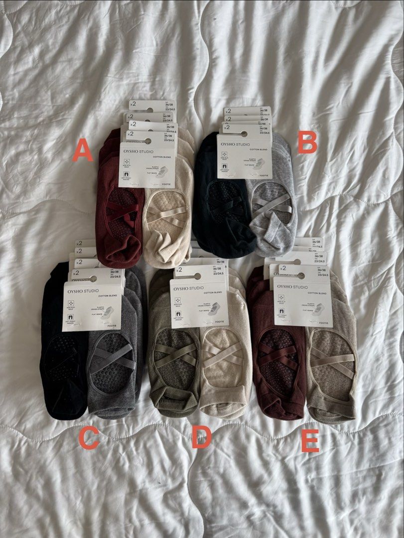 Oysho Studio Pilates Grip Socks (2 Pack) (Category: Activewear) located in Taguig. Submitted by giajamias (Listing ID 1452162956, Image 2). Description: Oysho Studio Pilates Grip Socks (2 Pack) SZ Euro 36-38 A) Mahogany + Cream B) Petrol (Dark Emerald) + Light Grey C) Black + Grey D) Olive + Cream E) Wine + Ivory Ecru Please message the letter corresponding to the color of the pairs you want..