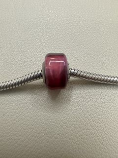 (Category: ) located in . Submitted by preloved.to.be.yours (Listing ID 1452123819, Image 1). Description: .