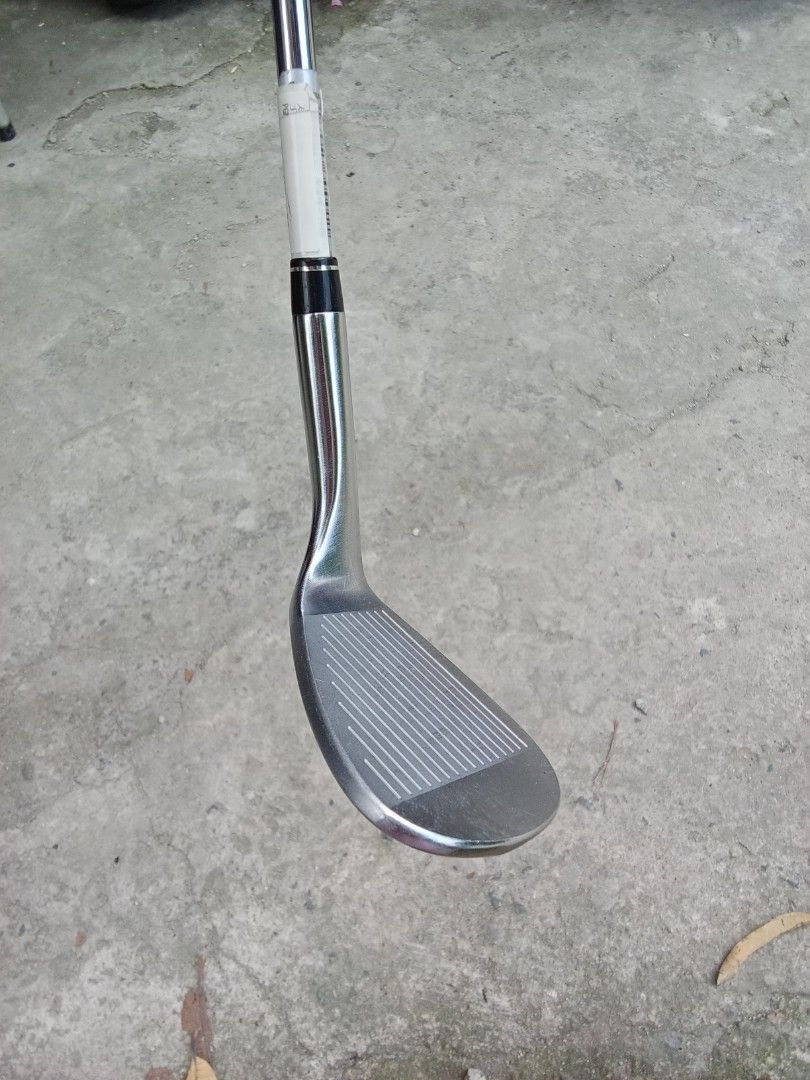 PGM 72-degree lob wedge, Right handed (Category: Golf) located in San Pedro. Submitted by trisheljas_japansurplus (Listing ID 1452234883, Image 3). Description: 📍for Sale📍 PGM 72-degree lob wedge, Right handed Steel Shaft PGM golf Grip location 📍 Filinvest Homesite barangay bagong silang san pedro laguna 📍.