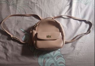 (Category: ) located in . Submitted by dream2giftz (Listing ID 1452222760, Image 1). Description: .