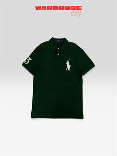 (Category: ) located in . Submitted by wardrobecity (Listing ID 1452157629, Image 1). Description: .