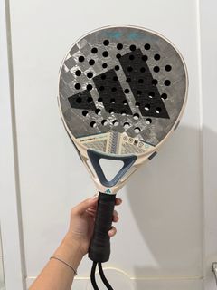 (Kategori: ) berada di . Dikirim oleh kensamuderaaaaa (ID iklan 1452188437, Gambar 1). Deskripsi: .