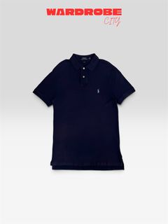 (Category: ) located in . Submitted by wardrobecity (Listing ID 1452157849, Image 1). Description: .