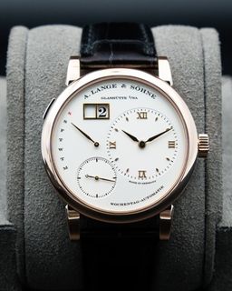 (Category: ) located in . Submitted by gdtimepieces (Listing ID 1452182358, Image 1). Description: .