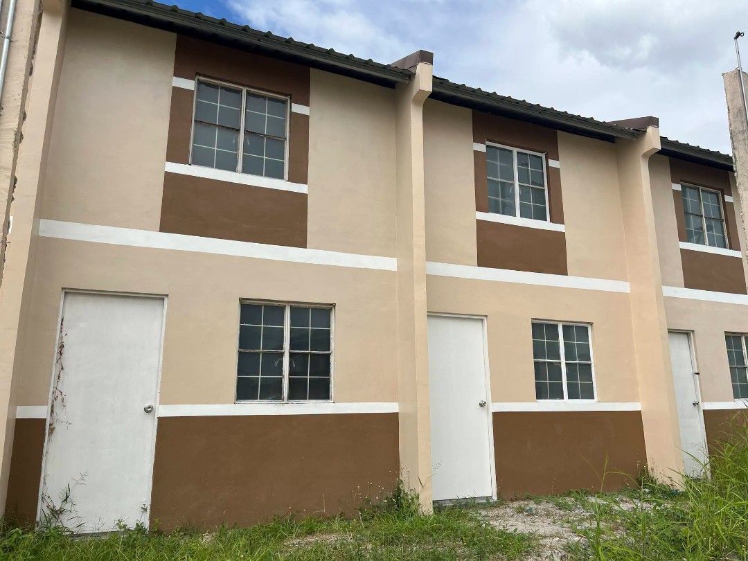 RFO Affordable House and Lot under 4PH (Category: House & Lot) located in Capas. Submitted by superproxy11 (Listing ID 1452110360, Image 2). Description: 🏡 BRENTWOOD CAPAS PHASE 2 IS NOW REOPENED! 🎉 Ready for Occupancy (RFO) – Limited Units Available! Looking for an affordable home in a growing community? This is your chance to own a house at Brentwood Capas Phase 2 located in Dolores, Capas, Tarlac! ✅ Reservation Fee: ₱4,000 only ✅ Downpayment