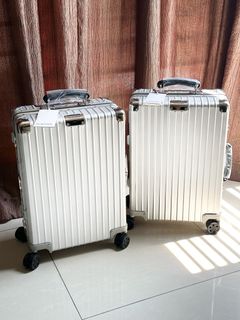 RIMOWA 🧳 Collection item 3