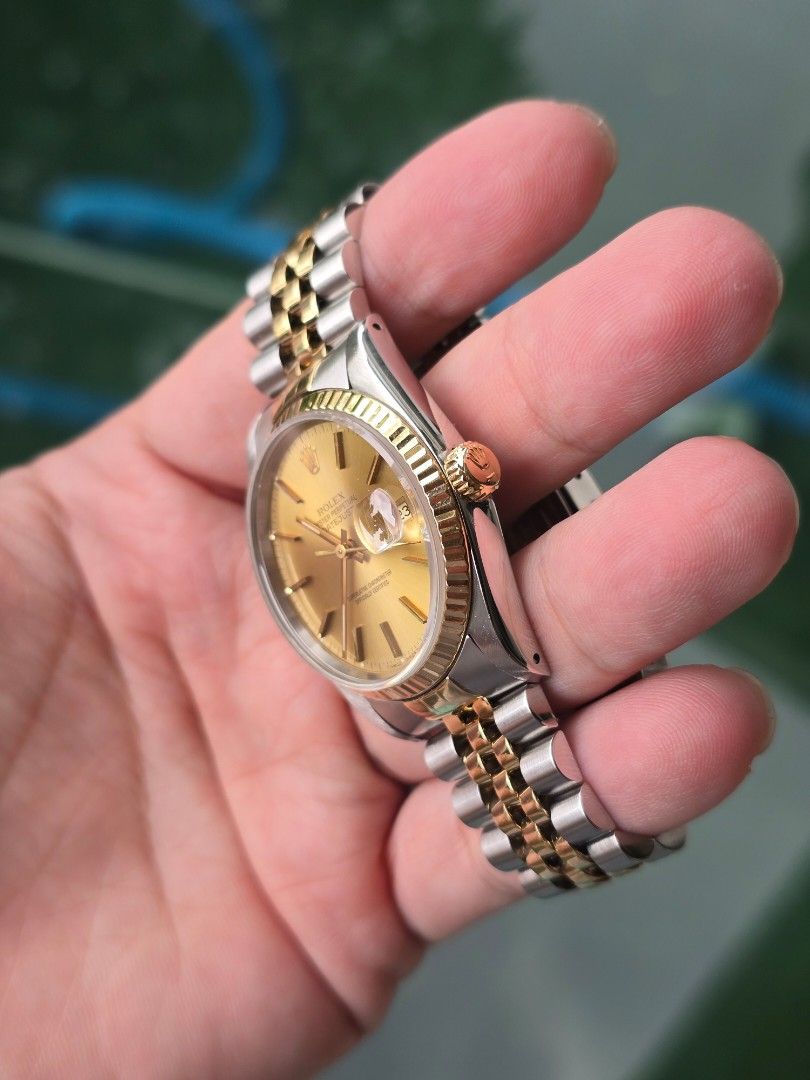 Rolex Datejust 36mm Champagne (Category: Luxury Watches) located in Caloocan City. Submitted by sherardwng (Listing ID 1452106267, Image 2). Description: - Classic Rolex Datejust 36mm 16233 reference - Two-tone stainless steel and 18k gold construction - Champagne dial with date window - Reliable automatic movement - Comfortable Jubilee bracelet with folding clasp - An iconic and timeless timepiece - Ready for a new owner.