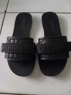 (Kategori: ) berada di . Dikirim oleh vee.189 (ID iklan 1452195327, Gambar 1). Deskripsi: .