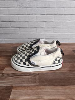 (Kategori: ) berada di . Dikirim oleh sepatubekas.yk (ID iklan 1452159811, Gambar 1). Deskripsi: .