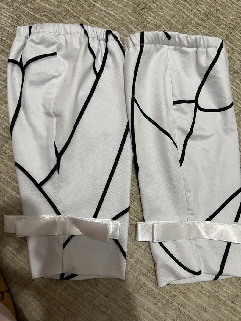 Shinobu Kocho leg warmers (Category: Socks & Tights) located in Manila. Submitted by emimichii (Listing ID 1452187839, Image 2). Description: .