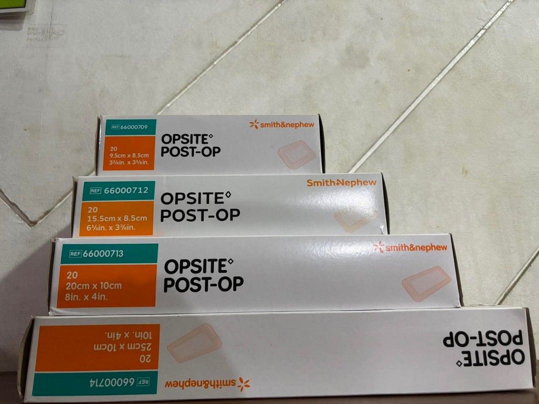 Smith & Nephew Opsite Post-Op Dressings (Category: Medical Supplies & Tools) located in Manila. Submitted by malaayarce74957 (Listing ID 1452110079, Image 1). Description: - Brand: Smith & Nephew Opsite Post-Op Dressings - Quantity per box: 20 dressings - Ideal for post-surgical wound care - Various sizes available (please check photos for specifics) - Available for bundle or individual purchase -6.5cmx5cm is available also.