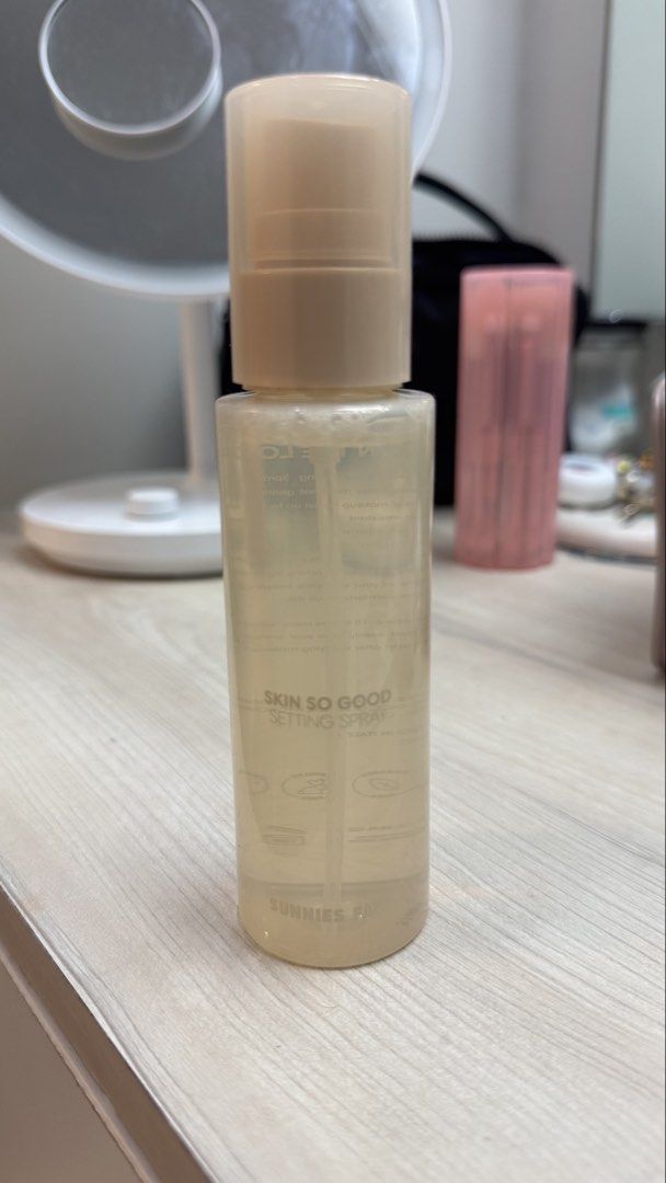 Sunnies Face Skin So Good Setting Spray (Category: Makeup) located in Manila. Submitted by lomodump (Listing ID 1452181445, Image 2). Description: - Sunnies Face Skin So Good Setting Spray - Extends makeup wear and sets your look - Clear bottle with beige cap - Product still remaining in bottle - 98% (used only thrice) Rfs: still am using another brand Bought around Feb 2026 at watsons.