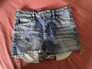 (Category: ) located in . Submitted by softsmac (Listing ID 1452174459, Image 1). Description: .