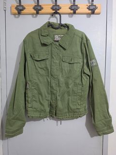 (Category: ) located in . Submitted by lilys.closet (Listing ID 1452266263, Image 1). Description: .
