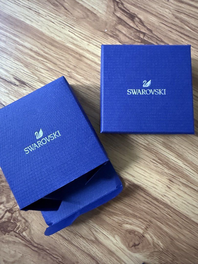 Swarovski PE Mini Hoop Pear Earrings (Category: Earrings) located in Manila. Submitted by declutter_with_cmb (Listing ID 1452137601, Image 3). Description: - Authentic Swarovski PE Mini Hoop Pear earrings - Comes with original blue Swarovski box - Set on dark blue velvet backing - Ideal for gifting or everyday sparkle - Selling as an unwanted gift.