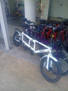 (Category: ) located in . Submitted by yyebikejurong501 (Listing ID 1452181242, Image 1). Description: .