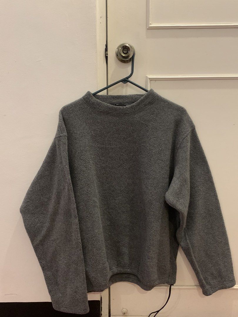 Teddy Bear Gray Jacket (Category: Coats, Jackets and Outerwear) located in Manila. Submitted by rmaraaa (Listing ID 1452178166, Image 1). Description: Super comfy n cozy !! 23" width x 25" length Size: Medium Loc: Antipolo.