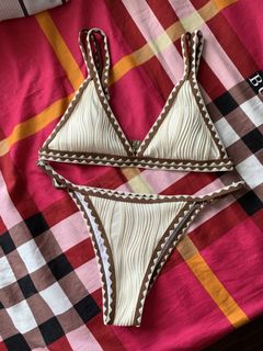 (Category: ) located in . Submitted by romelyn03 (Listing ID 1452147755, Image 1). Description: .