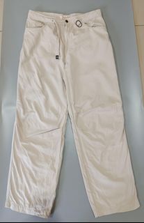 (Category: ) located in . Submitted by aydenthriftwear (Listing ID 1452200324, Image 1). Description: .