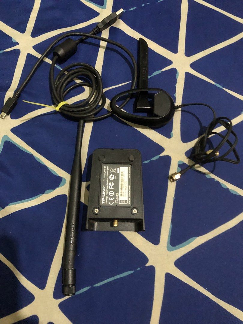 TPlink 150mbps high power wifi receiver (Category: Networking) located in Quezon City. Submitted by markgolveo (Listing ID 1452201390, Image 1). Description: TPlink 150mbps high power wifi receiver Tested working properly Personal item unit With an extra gigabyte wide range antennae .