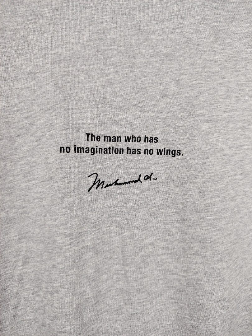 Uniqlo x Muhammad Ali T-shirt #used#bundle#thrift#preloved#vtg#vintage#designer#streetwear#sportswear#workwear#luxury#techwear#80s#90s#y2k#band#art#music#cartoon#movie#anime#skate#surf#racing#casual#outdoor#denim#jeans#chambray#selvedge#japanese#western (Category: Tshirts & Polo Shirts) located in Johor Bahru. Submitted by mrs_orange (Listing ID 1452263928, Image 2). Description: - Measurement Details- Chest : 23" Lenght : 28 1/2" Material: 100 %
