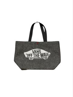 (Category: ) located in . Submitted by trevorthriftstore (Listing ID 1452236975, Image 1). Description: .
