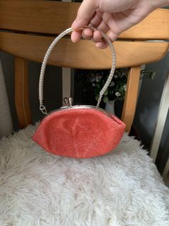 (Category: ) located in . Submitted by iloveyou_preloved (Listing ID 1452178491, Image 1). Description: .