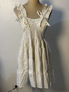 (Category: ) located in . Submitted by kaze.closet (Listing ID 1452223887, Image 1). Description: .