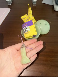 (Category: ) located in . Submitted by avocadopops (Listing ID 1452215597, Image 1). Description: .