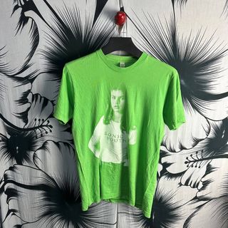 (Category: ) located in . Submitted by Vault4Fashion (Listing ID 1452140570, Image 1). Description: .