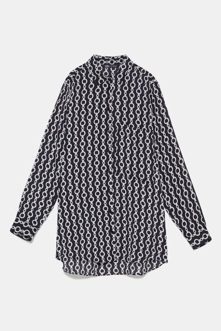 ZARA TOP (Kategori: Atasan) berada di Medan. Dikirim oleh twin_preloved (ID iklan 1452118733, Gambar 1). Deskripsi: zara ori‼️ size lengkap ada di slide foto (pengukuran secara manual) order 1 pcs maaf harga net 😊🙏 shopii adm 28%.