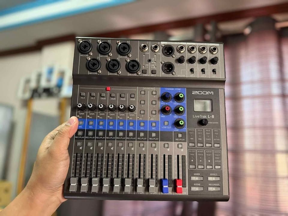 ZOOM LiveTrak L-8 Audio Mixer (Category: Other Audio Equipment) located in Caloocan City. Submitted by jffrsnsimb63839 (Listing ID 1452187693, Image 1). Description: Zoom LiveTrak L-8 Digital Mixer / Recorder For sale: Zoom LiveTrak L-8 portable digital mixer and multitrack recorder. Perfect for podcasting, live streaming, church, band practice, and home studio. Features: 8-channel digital mixer Built-in multitrack recorder (SD card) USB audio in